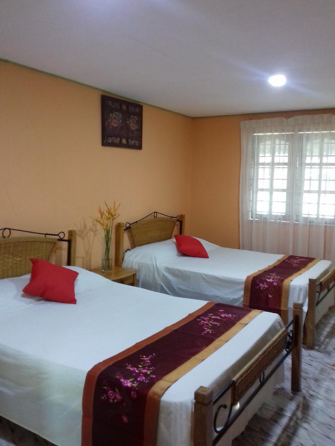 Mai Chenang Guesthouse Pantai Cenang  Exterior foto